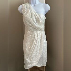 MARCIANO WHITE SEQUIN ONE SHOULDER MINI DRESS SZ. XS